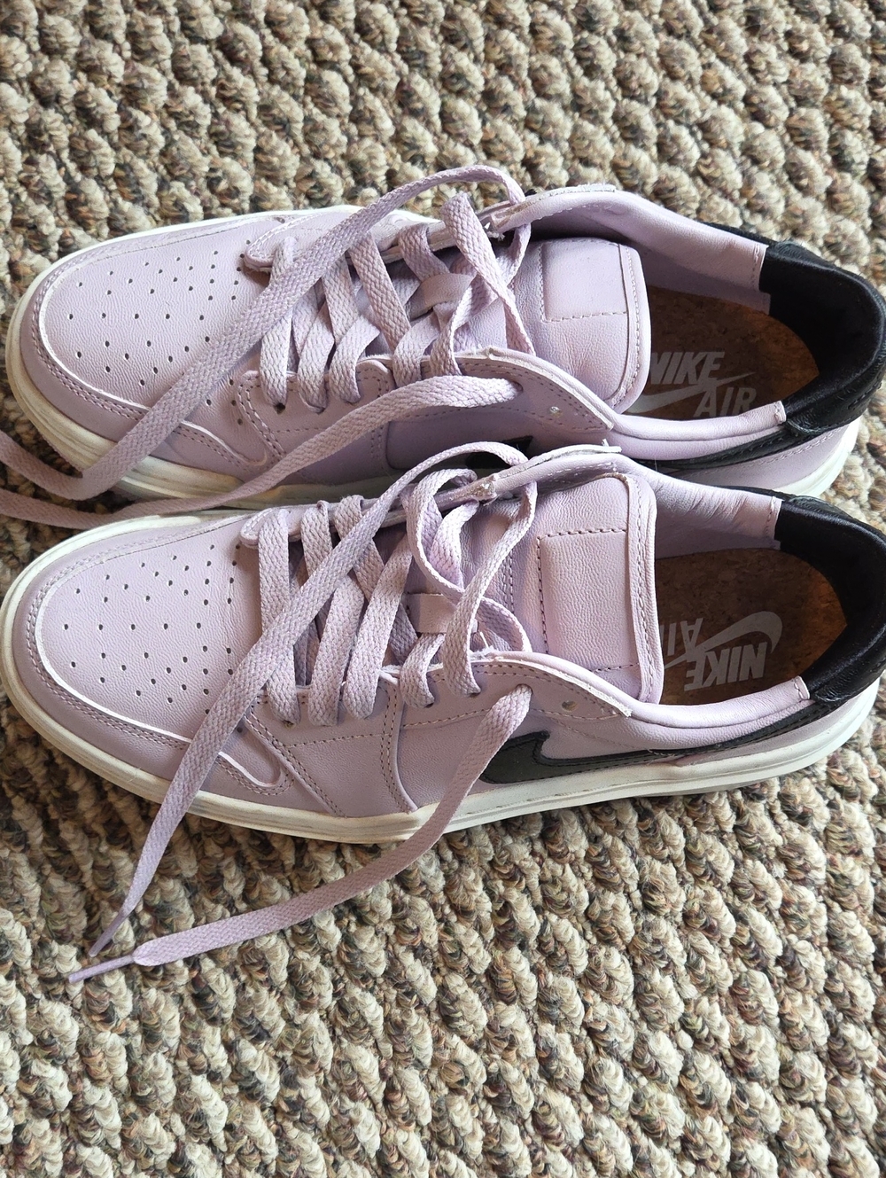 Nike Women's Pastel Purple Low-Top Sneakers